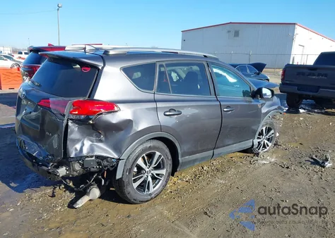 2018 Toyota Rav4 Xle from USA, damaged, VIN 2T3WFREV8JW470257